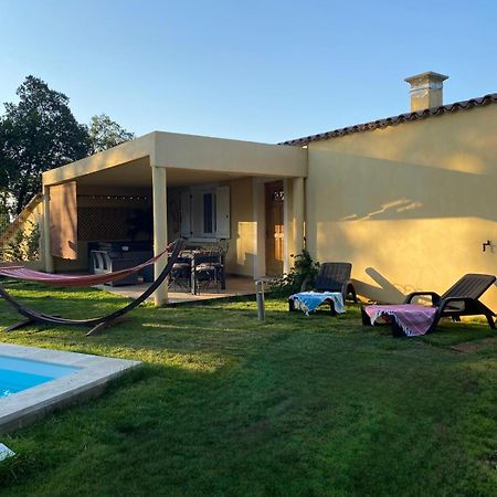 セルヴィオーヌAgreable Rez De Jardin Avec Piscine Et Jacuzziアパートメント エクステリア 写真
