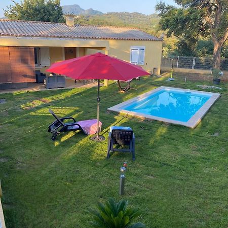 セルヴィオーヌAgreable Rez De Jardin Avec Piscine Et Jacuzziアパートメント エクステリア 写真